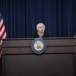 Yellen Signals Fed’s Patience With Zero Interest Rate Has Limits