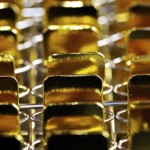 Goldman Stays Gold Bear as Bullish Wagers Increase: Commodities