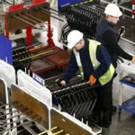 UK manufacturing growth cools as export orders slip