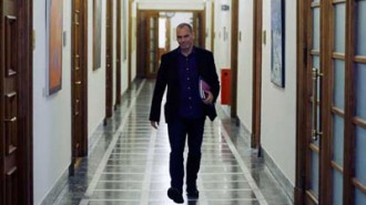 varoufakis-corridor_walking