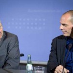 Varoufakis looking for plan to bridge gap after Schaeuble talks