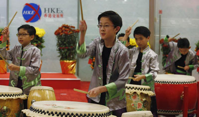 hkex-boys-playing-drums