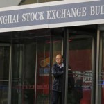 Shanghai Composite widens losses as US futures tank