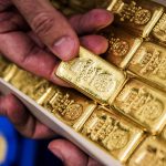Gold price edges higher on rising geopolitical tensions