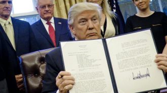 president-trump-signs-executive-orders-in-the-oval-office