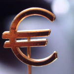 Euro hits 3-month high on Friday